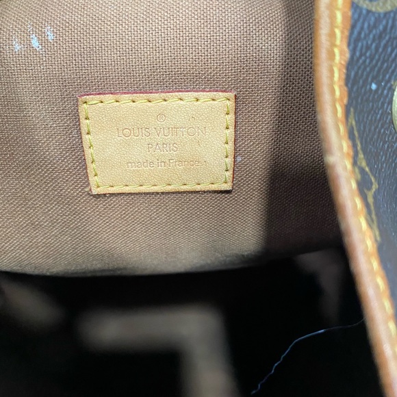 Louis Vuitton Monogram Bosphore Backpack 🎒 - Picture 8 of 12
